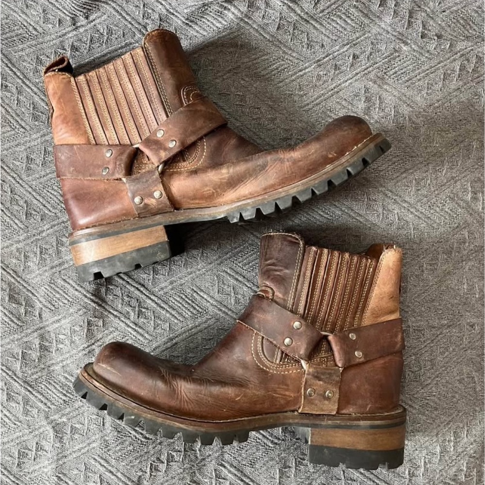 GBX Dorado O-Ring Leather Boots
